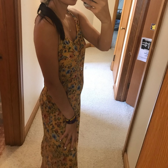 maxi floral dress - Picture 3 of 5